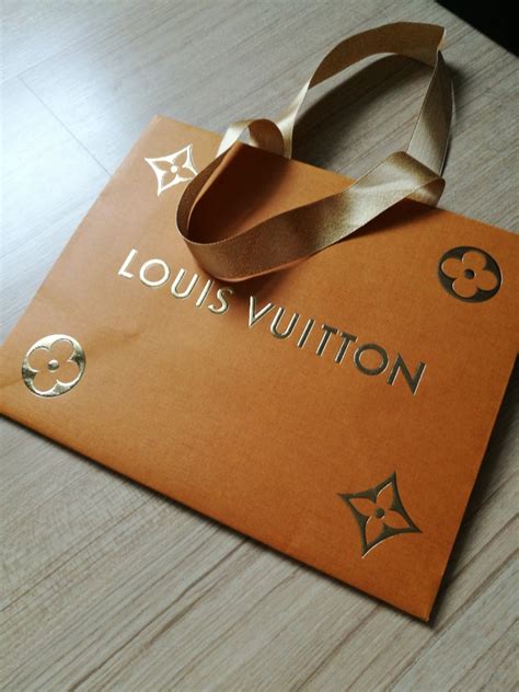 louis vuitton bags packaging|Louis Vuitton sustainable packaging.